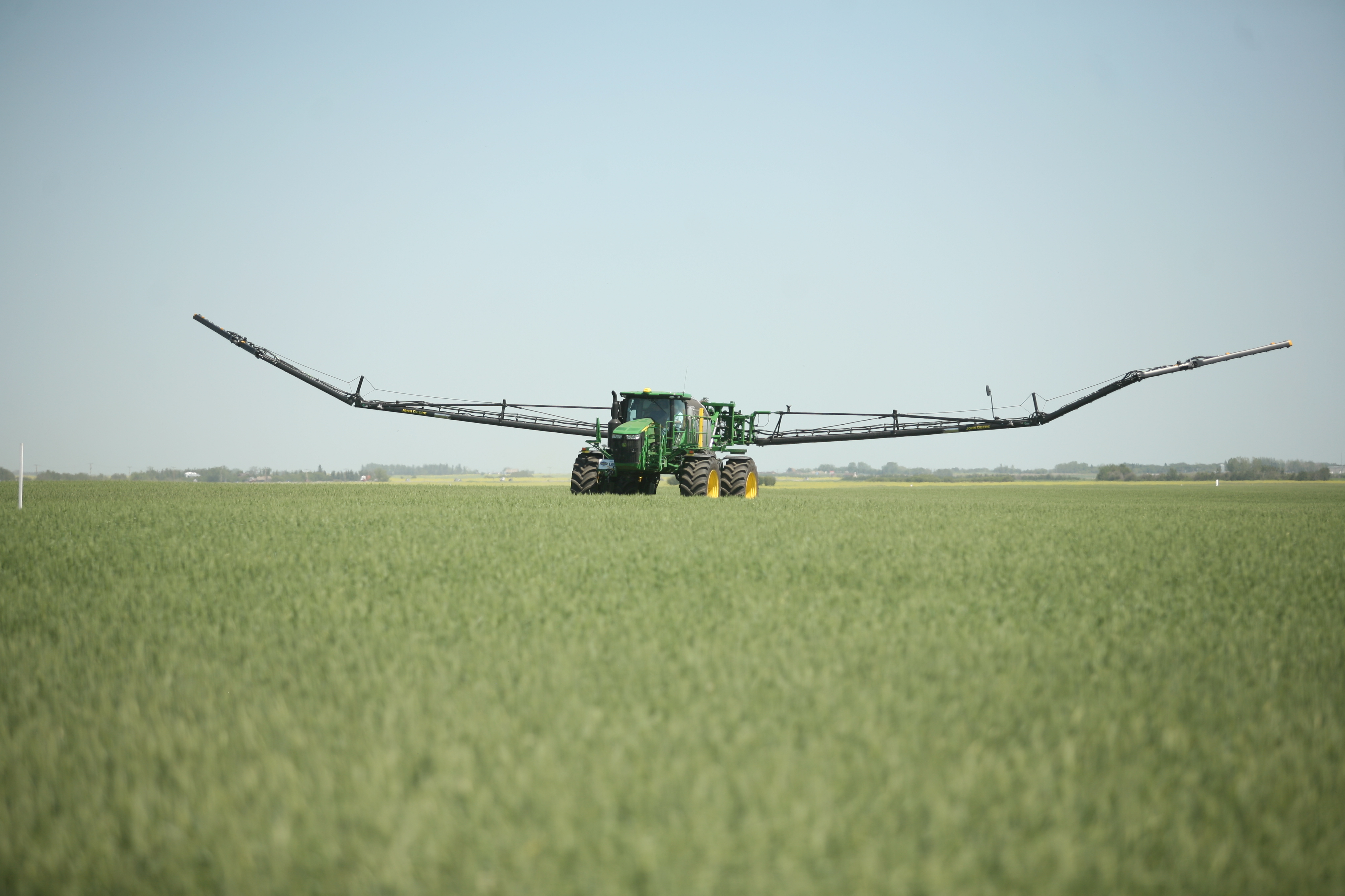 Sprayer Ride & Drive Helps Farmers with Decision Making